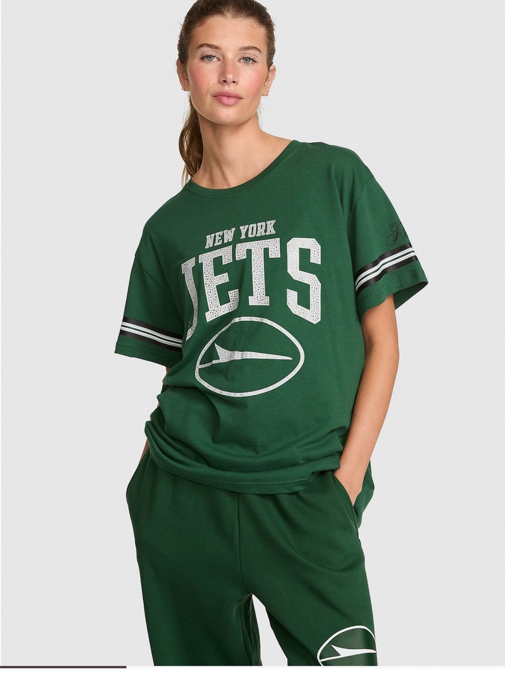 NWT VS New York Jets Stylish & Comfy Campus Cotton Bling Tee! 🏈🎉